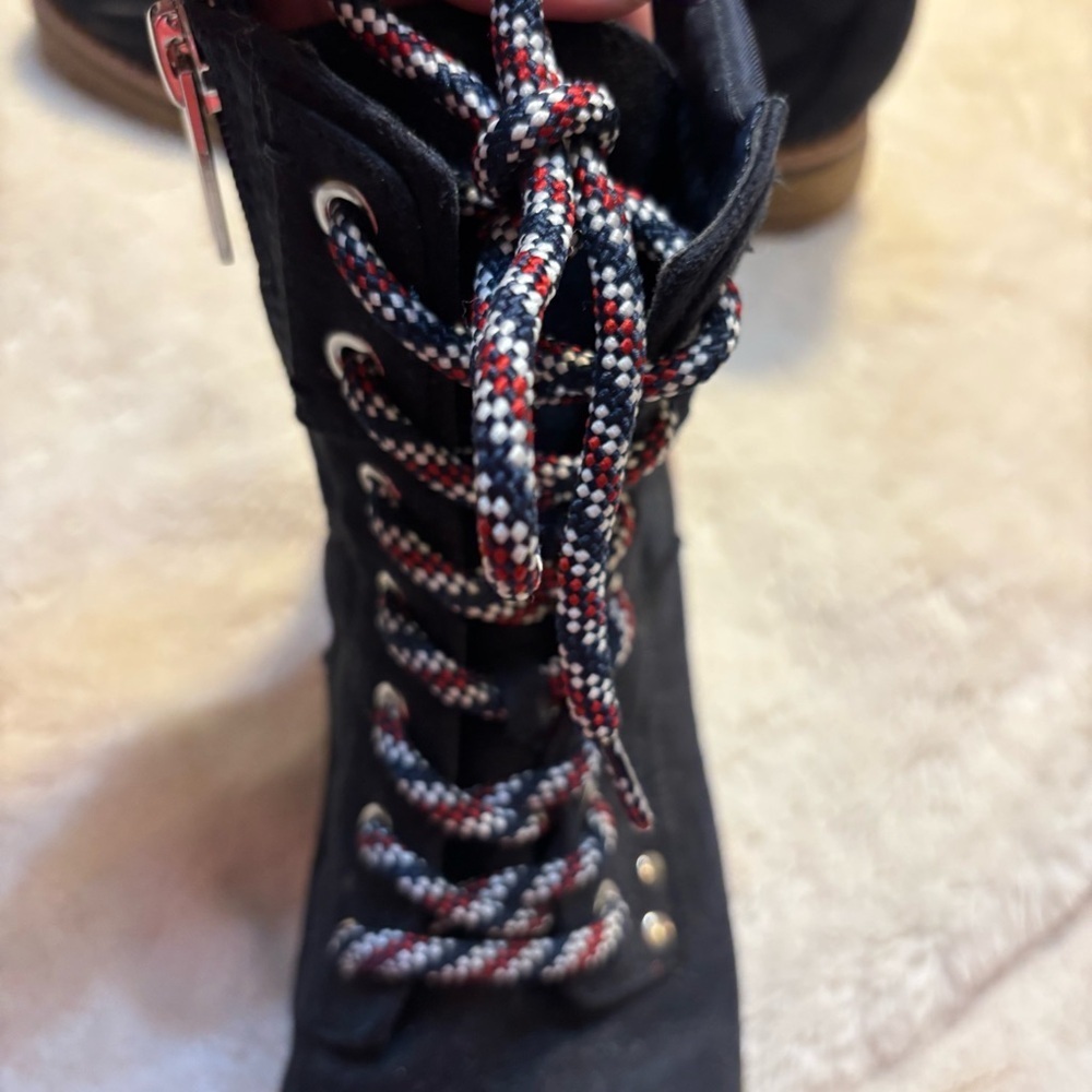 Tommy Hilfiger Boots Size 8.5 Navy Blue Quilted Moto Boots - Picture 7 of 14